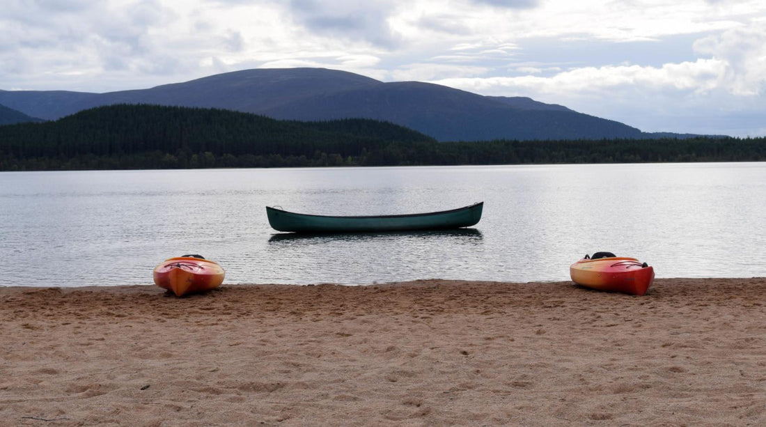 Kayaking vs Canoeing: Whats the difference?